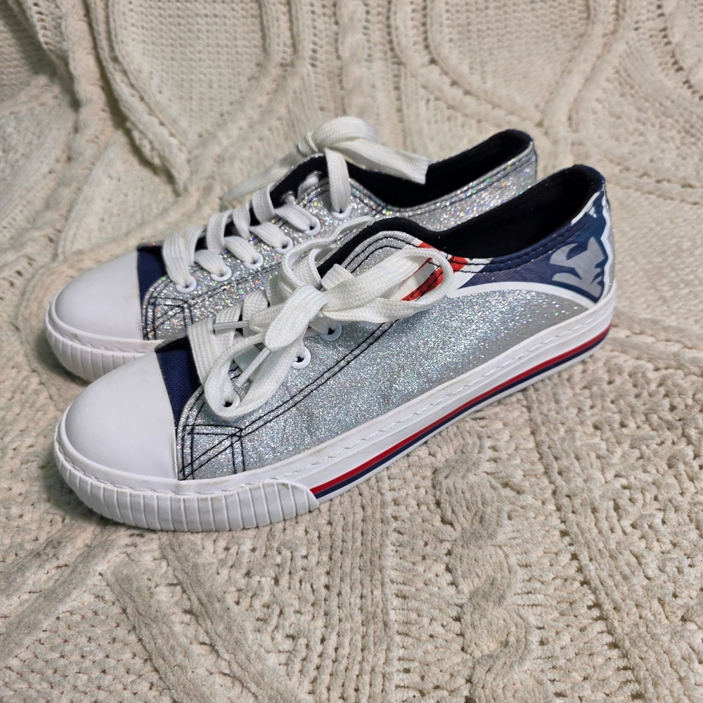 FOCO New England Patriots Sneakers Silver Glitter Low Top Womens 8 Excellent
